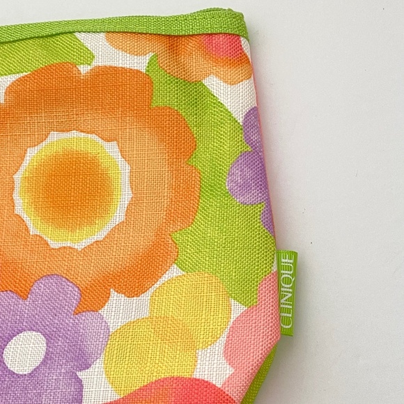 Clinique (Set of 2) Cosmetics Bags NWOT - Picture 6 of 12